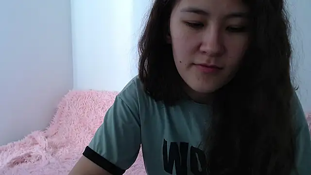 this stupid internet downloads like mln years, so just don't make urself a headache&take a soldier - video by Riz_girl cam model