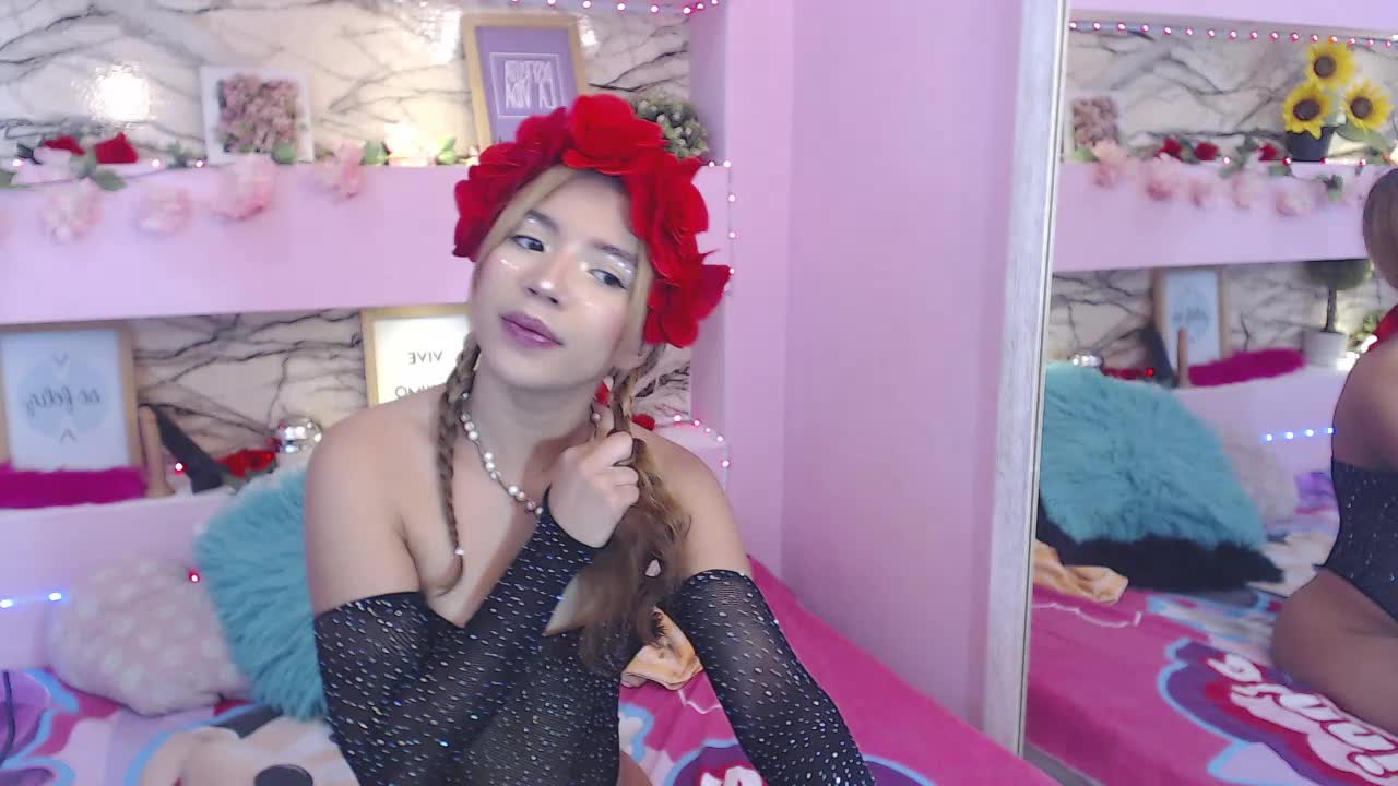 miss flowers – видео вебкам-модели Sweetcristin