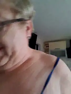 [20 May 11:32] Private Show - video by Lena_Gaby cam model
