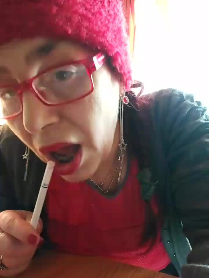 [31 Dec 09:06] Private Show - video Love_Tina_Forever kameramallilta