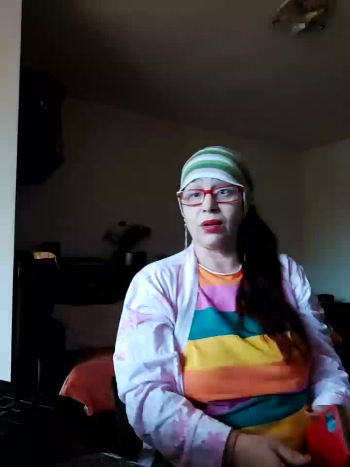 BIG ASS ON TANGA - video Love_Tina_Forever kameramallilta