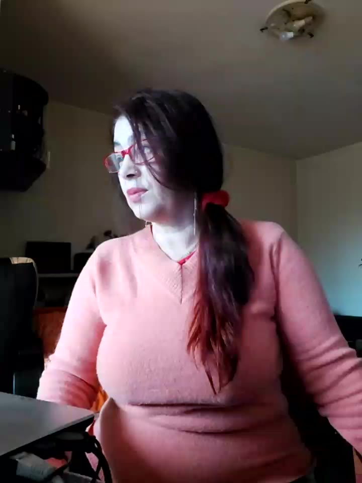 [26 Jan 13:02] Private Show - video Love_Tina_Forever kameramallilta