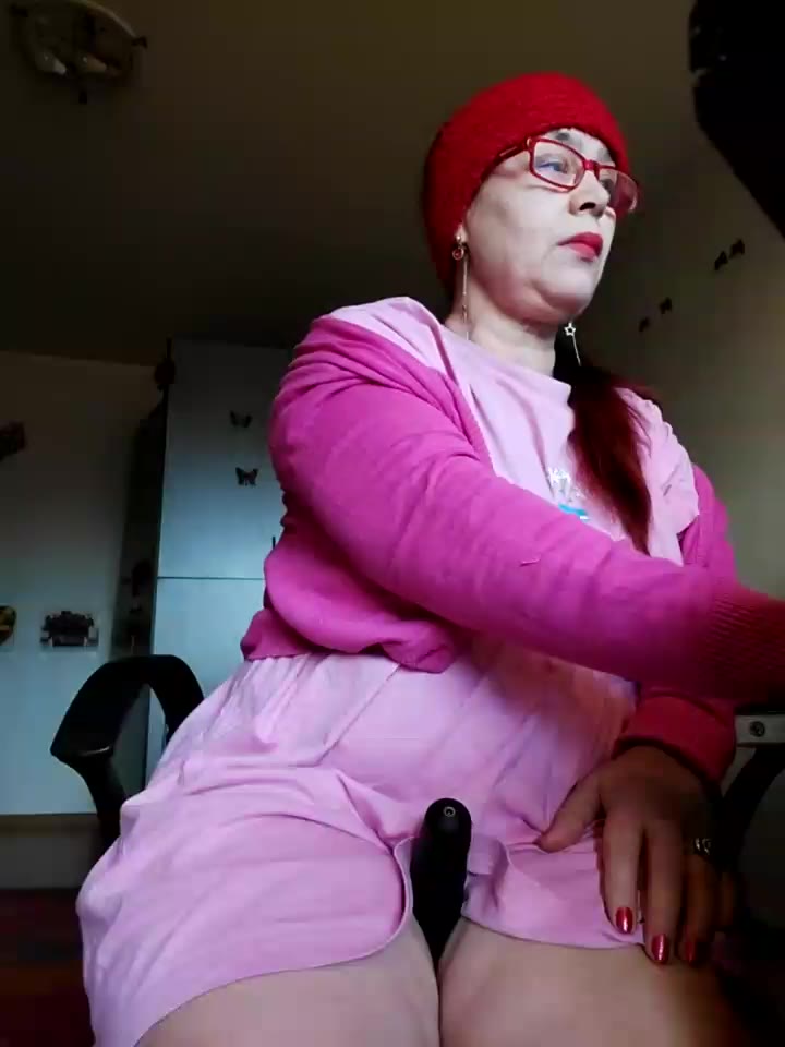 wet pussy closeup - video Love_Tina_Forever kameramallilta