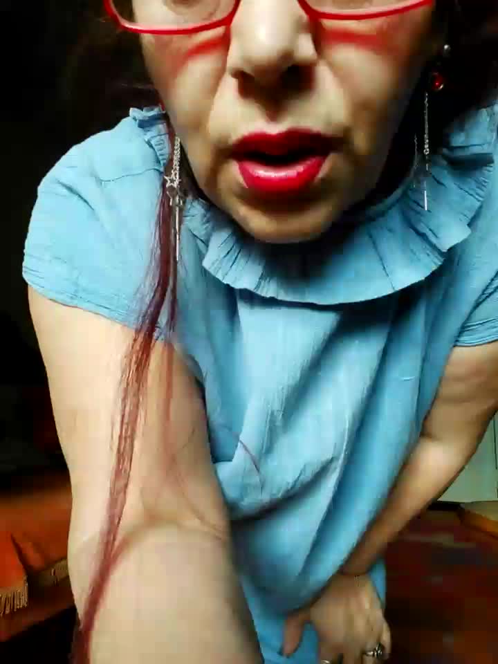 FUCK ON TABLE HOT#eide yep - video Love_Tina_Forever kameramallilta