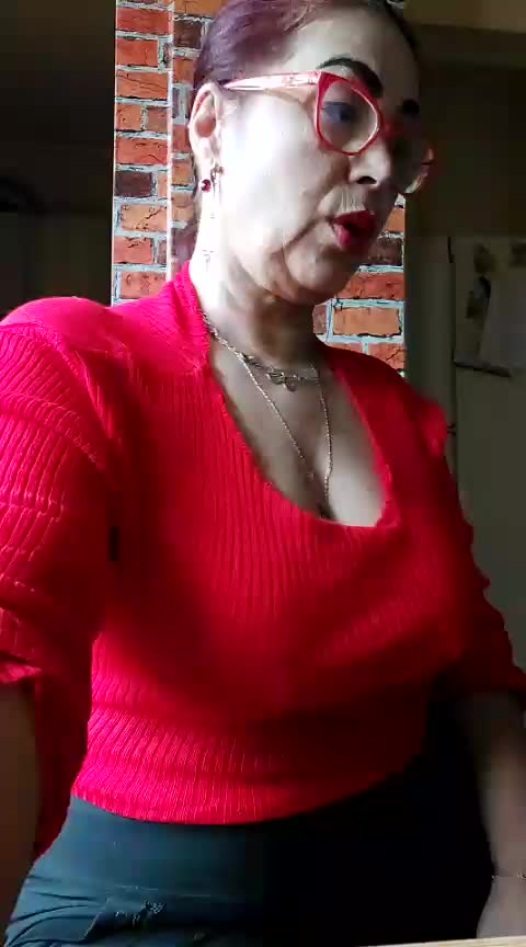 pussy //pussy - video Love_Tina_Forever kameramallilta