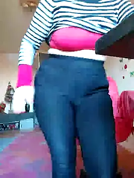 [16 Dec 11:58] Private Show - video Love_Tina_Forever kameramallilta