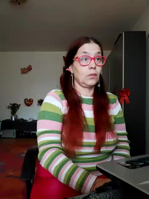 [6 Sep 11:51] Private Show - video Love_Tina_Forever kameramallilta