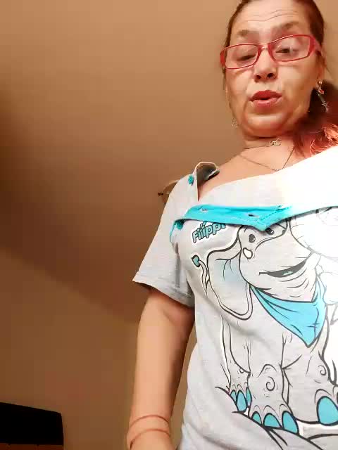 [29 Aug 08:40] Private Show - video Love_Tina_Forever kameramallilta