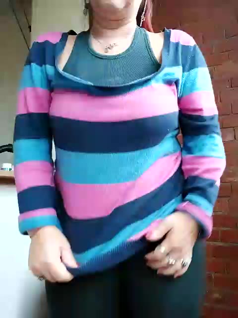 kisss ass - video Love_Tina_Forever kameramallilta