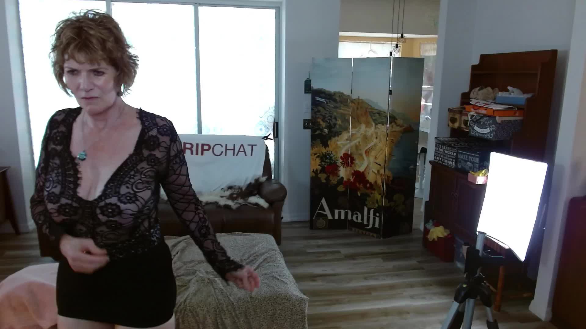 Strip boots pussy - فيديو من SindeeDix موديل الكام
