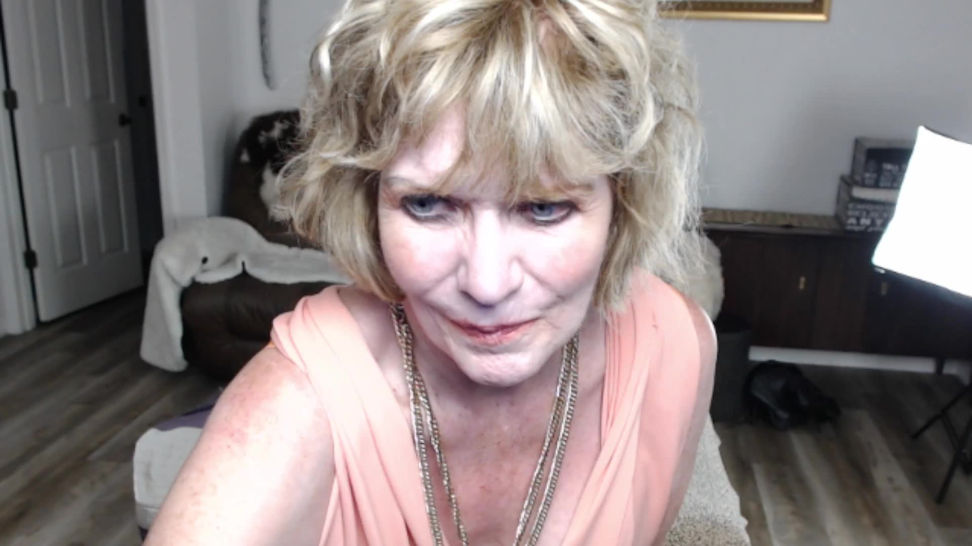 Sexy Squirt cum - فيديو من SindeeDix موديل الكام