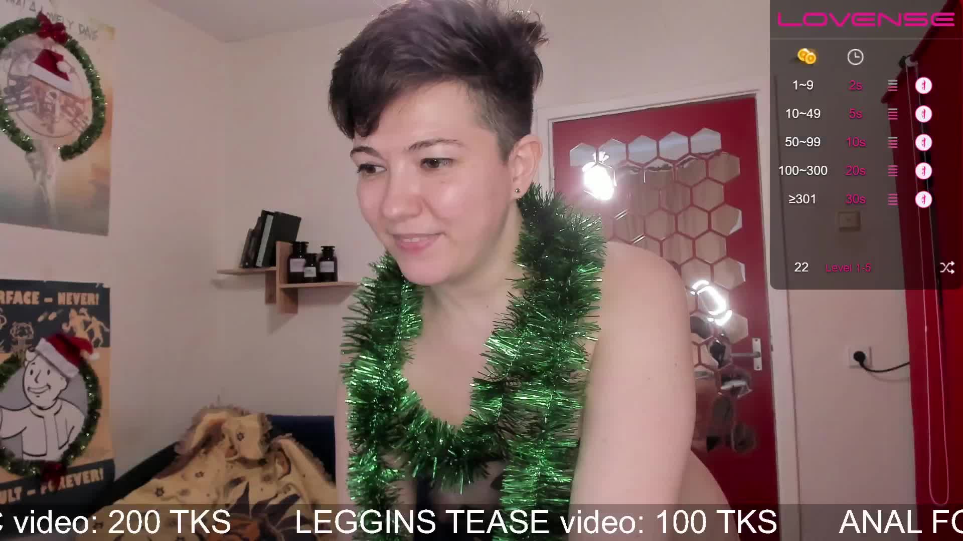 [1 Jan 14:31] Private Show - video by VermilionThorn cam model