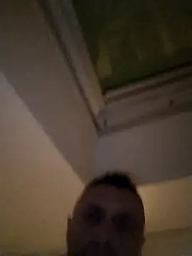 [8 Jan 03:15] Public Show - video od modelky/modela Kutasmaly