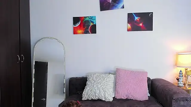 omg - video oleh model kamera SarahCinnamon-