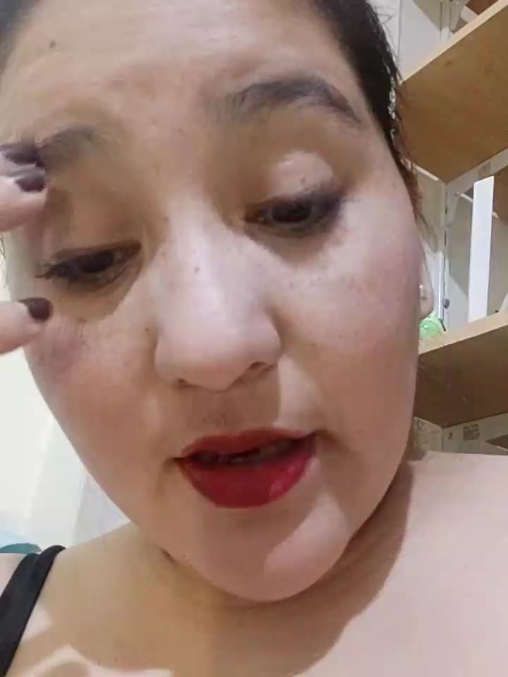 Open , hairy and wet pussy - vídeo de Gatubela212 modelo de câmara