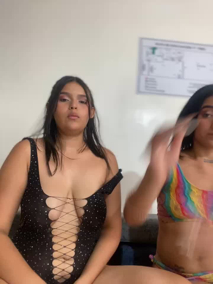 DRINKING MILK - ক্যাম মডেল Lia_sexx-এর ভিডিও