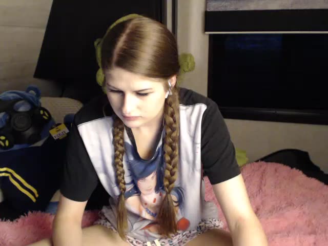 [12 May 19:56] Private Show - video by americangirl333 cam model