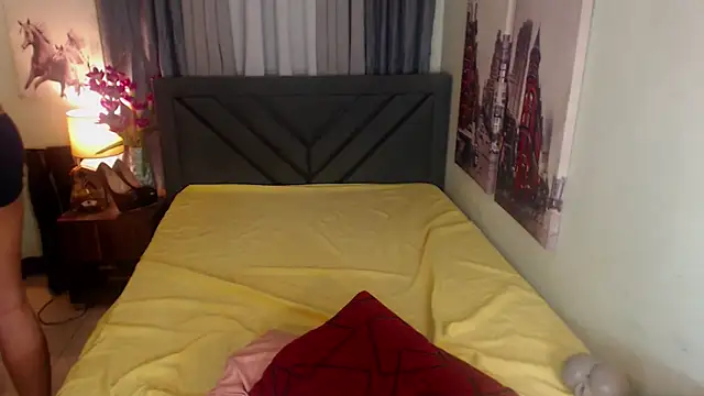 [22 Apr 13:06] Private Show - video van TransDOMasian4u cam-model