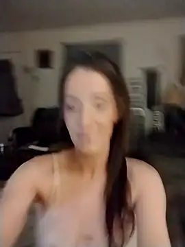 Watch me squirt my breastmilk for you daddy xo