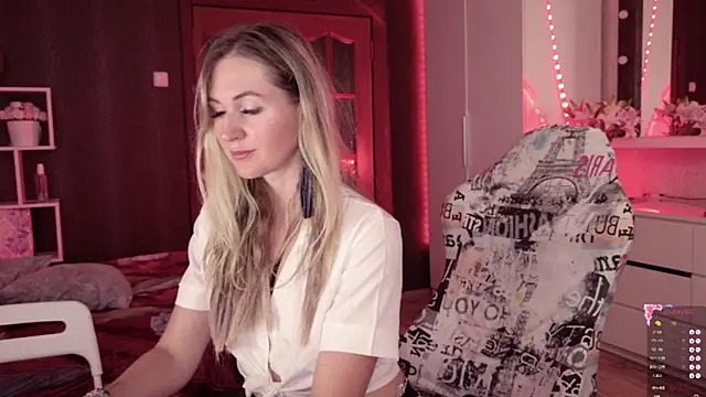 I love fucking you with a strap-on and humiliating your mini dick very much_ Private Show - video by Hello_Lisha cam model