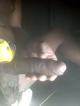 [29 Aug 22:57] Public Show BANANA SHOW - video by BigBlacBoyD cam model