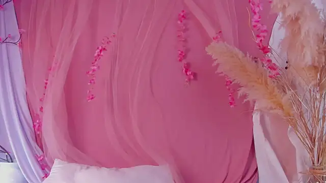 fuck my ass in doggy style - video by isa_kiss cam model