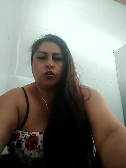♥being naughty in the bathroom♥ – video od webkamerové modelky Keyla01_