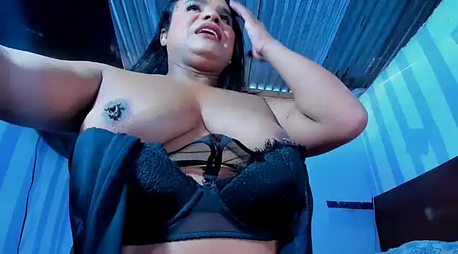 ass dance - video by lucianabigcockxx cam model