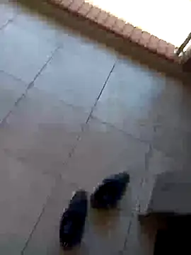 [12 Feb 11:43] Private Show