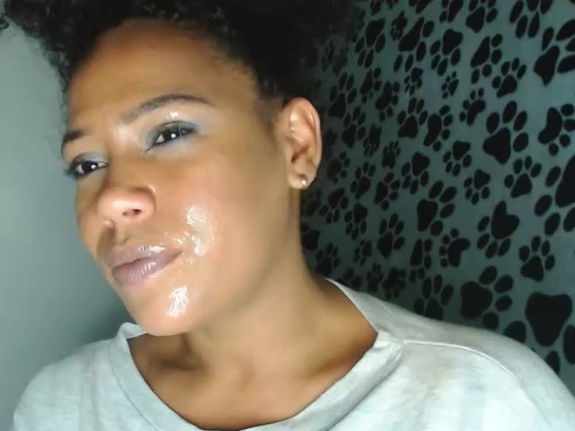 hugger-mugger 010422-カメラキャストのcherry_cleouの動画