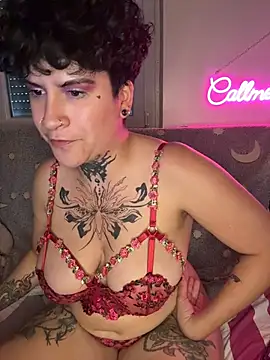 Espionne mon show privé - Fellation X gode chatte