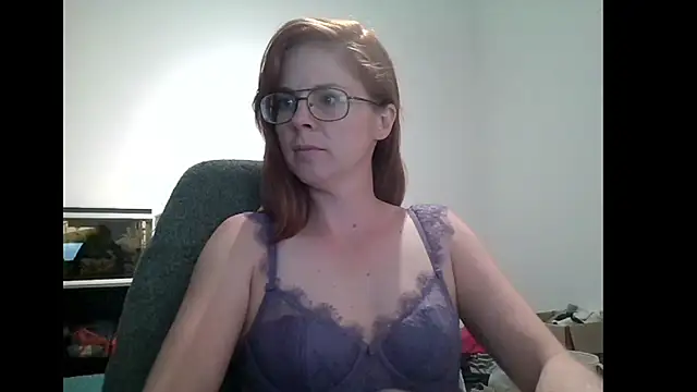 [6 Jun 19:32] Private Show - video van SavannaGirly cam-model