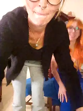 Idk,.... things like that only happens in pvt´s ^^ - video by MissMialicious cam model