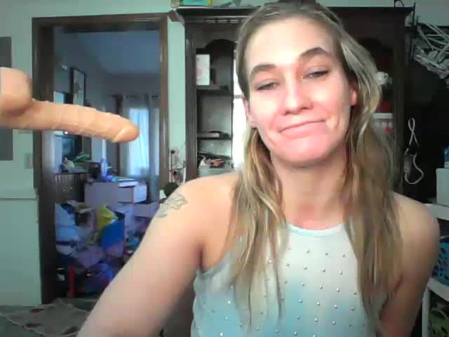 [12 Dec 14:33] Private Show - video by missymilf cam model