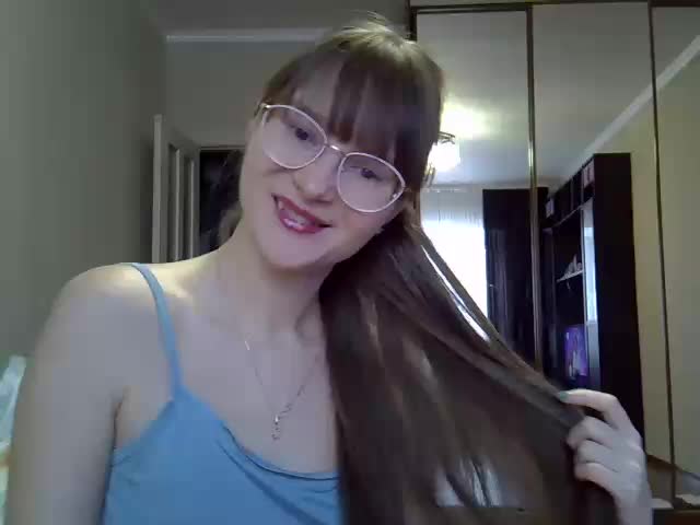 #hair - video av KiraGoldens cam model