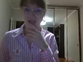 #secretary - video av KiraGoldens cam model