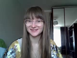 #Erotica - video av KiraGoldens cam model