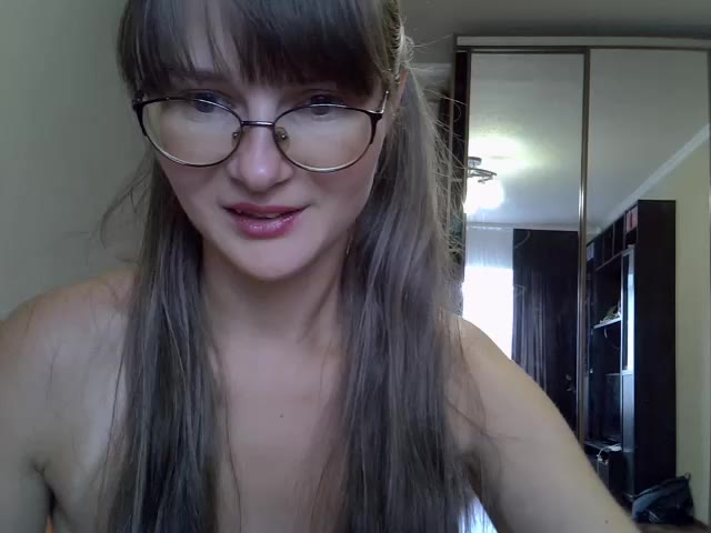 #Dirty panties - video av KiraGoldens cam model