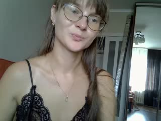 Fuck myself - video av KiraGoldens cam model