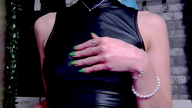 [12 Feb 18:57] Private Show - vidéo du modèle de showcams karo123421