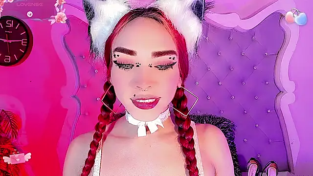 BIG EXPLOSION OF CUM IN MY HANDS - LeyXandrabraz 캠 모델의 동영상