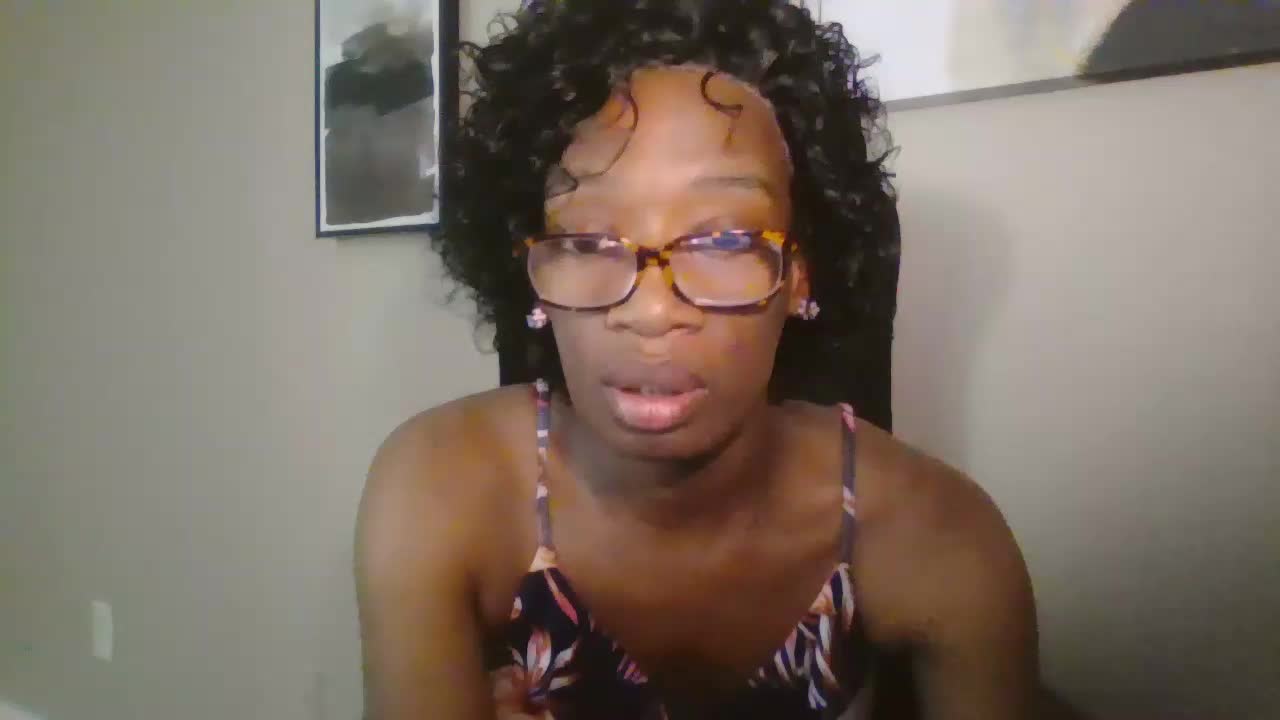 [7 Oct 14:18] Private Show - sweetsexiecool7 adlı kamera modelinin videosu