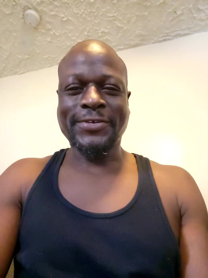 Getting my dick sucked - відео від вебкаммоделі Daddy_hook