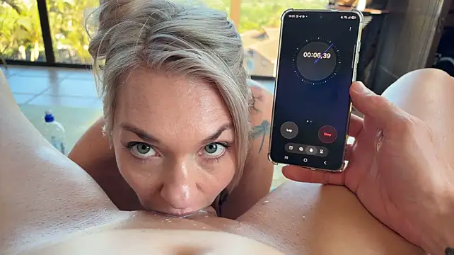 Deepthroat hold 30 seconds - video av MissLMrJ cam-modell