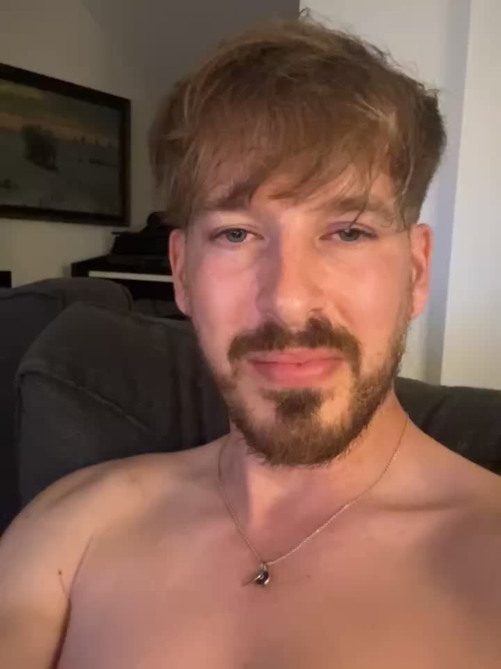 [13 Aug 21:29] Private Show