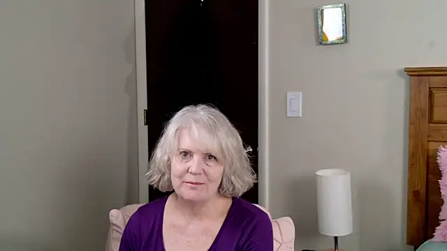 A Bit Of Anal - vidéo du modèle de showcams Kaitlyn_Winters