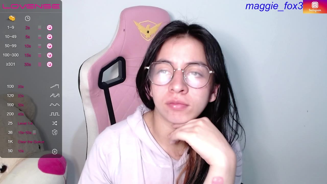 Show wiw - ক্যাম মডেল Maggie_Fox3-এর ভিডিও