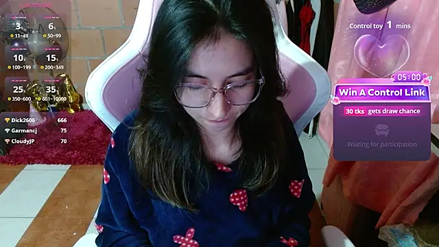 Show  suck my hard cock