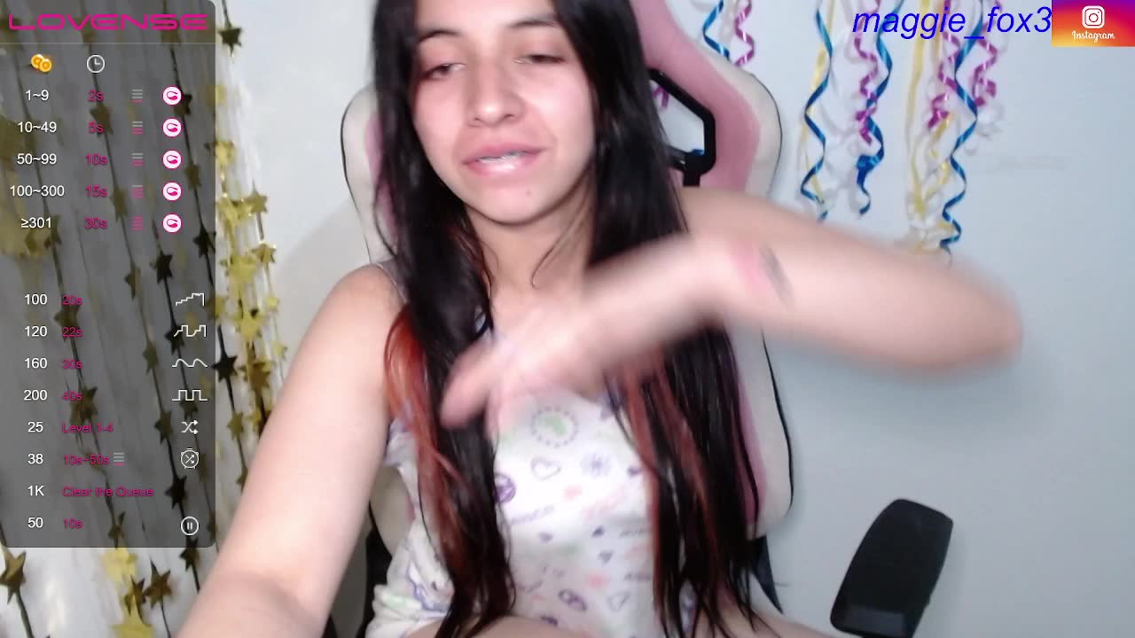 Show in pijama - ক্যাম মডেল Maggie_Fox3-এর ভিডিও