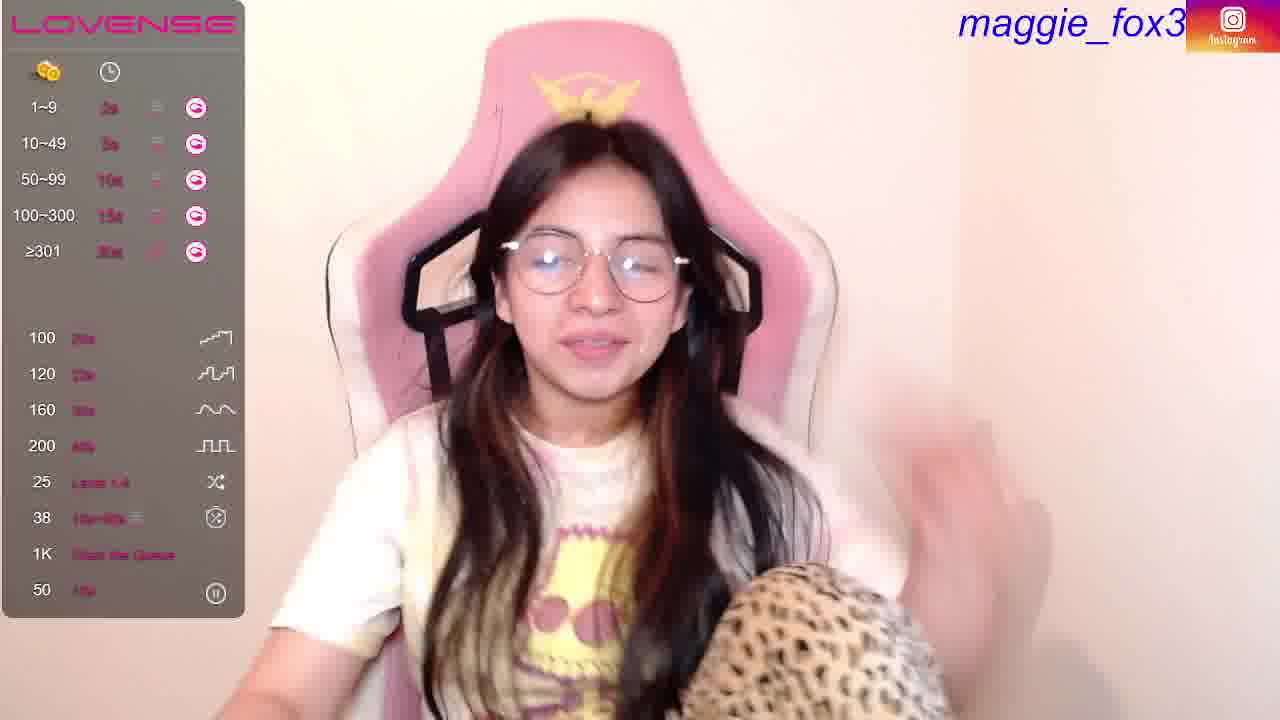 [15 Sep - ক্যাম মডেল Maggie_Fox3-এর ভিডিও